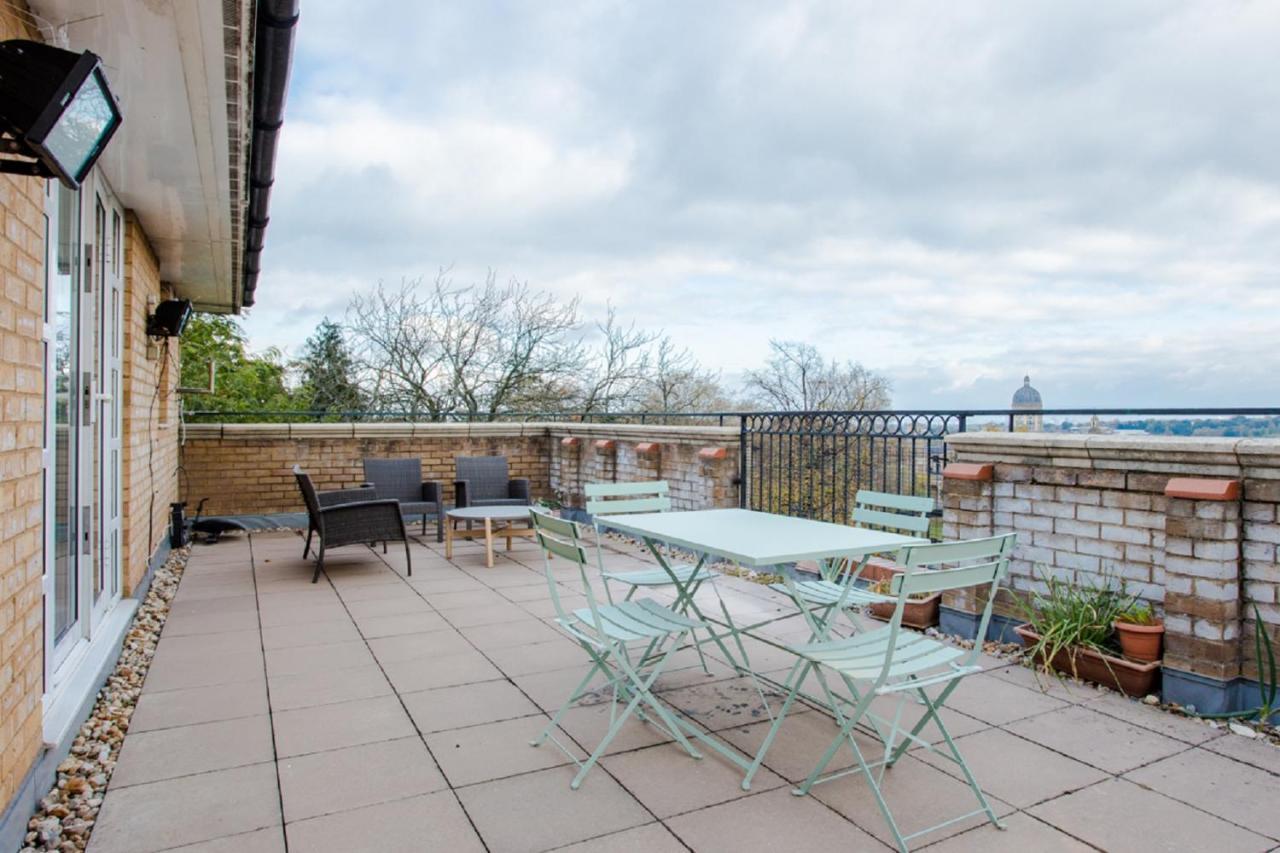 The Sparkford Gardens - Lovely 2Bdr With Balcony London Exterior foto